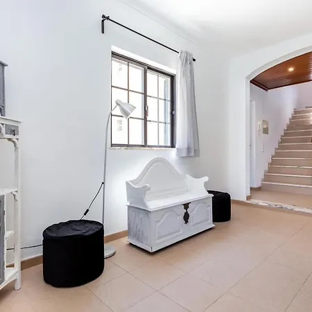 Guest Hostel *